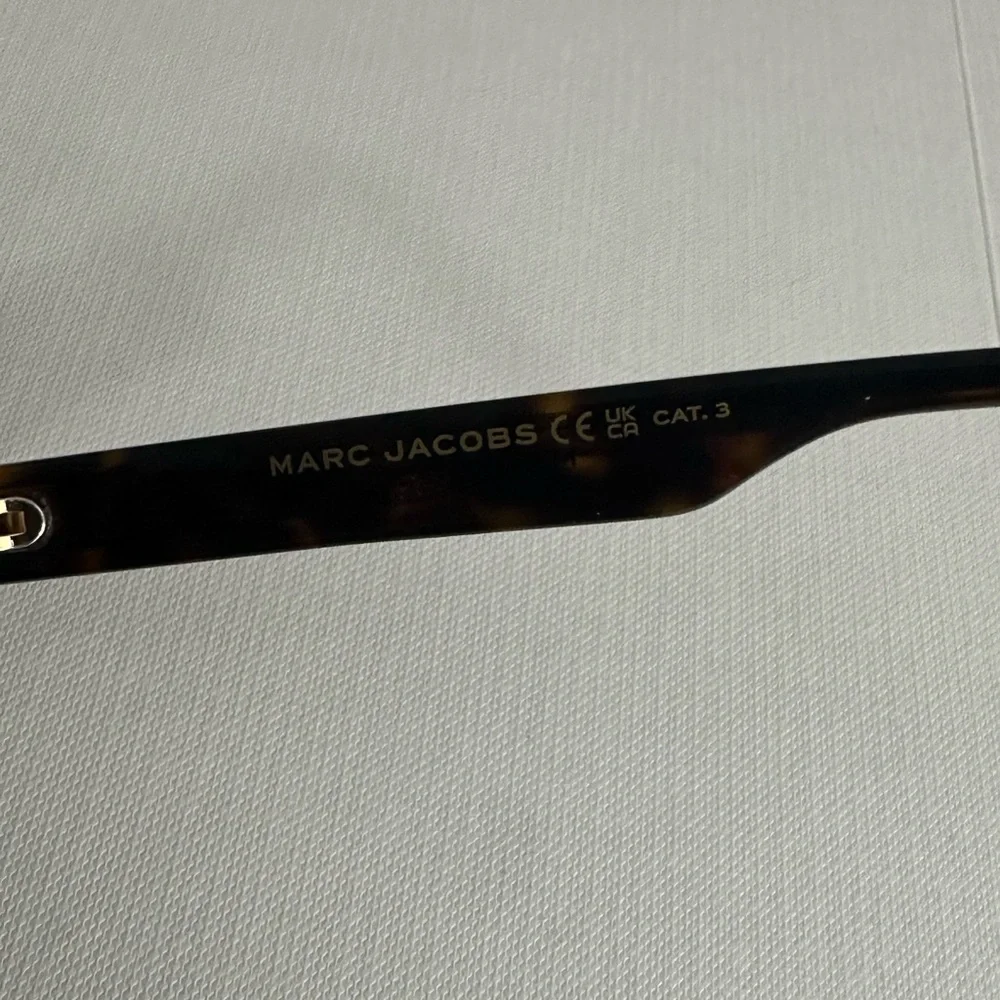 Marc Jacobs Brown Tortoise Sunglasses - Picture 4 of 6